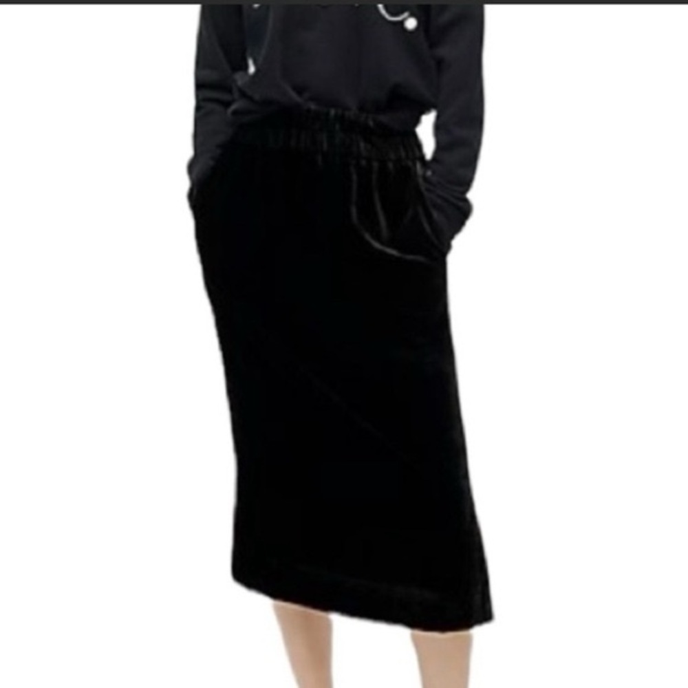 NWT J. Crew Black Velvet pull-on Skirt - Picture 2 of 5